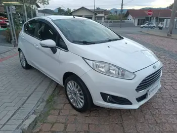 Carro/Camioneta - FORD - Fiesta - TIT./TIT.Plus 1.6 16V Flex Aut. - 2015