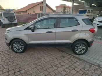 Carro/Camioneta - FORD - EcoSport - FREESTYLE 1.6 16V Flex 5p - 2014