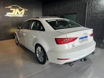 Carro/Camioneta - AUDI - A3 - Sed.1.8/1.8 Ambit.16V TB FSI S-tronic - 2015