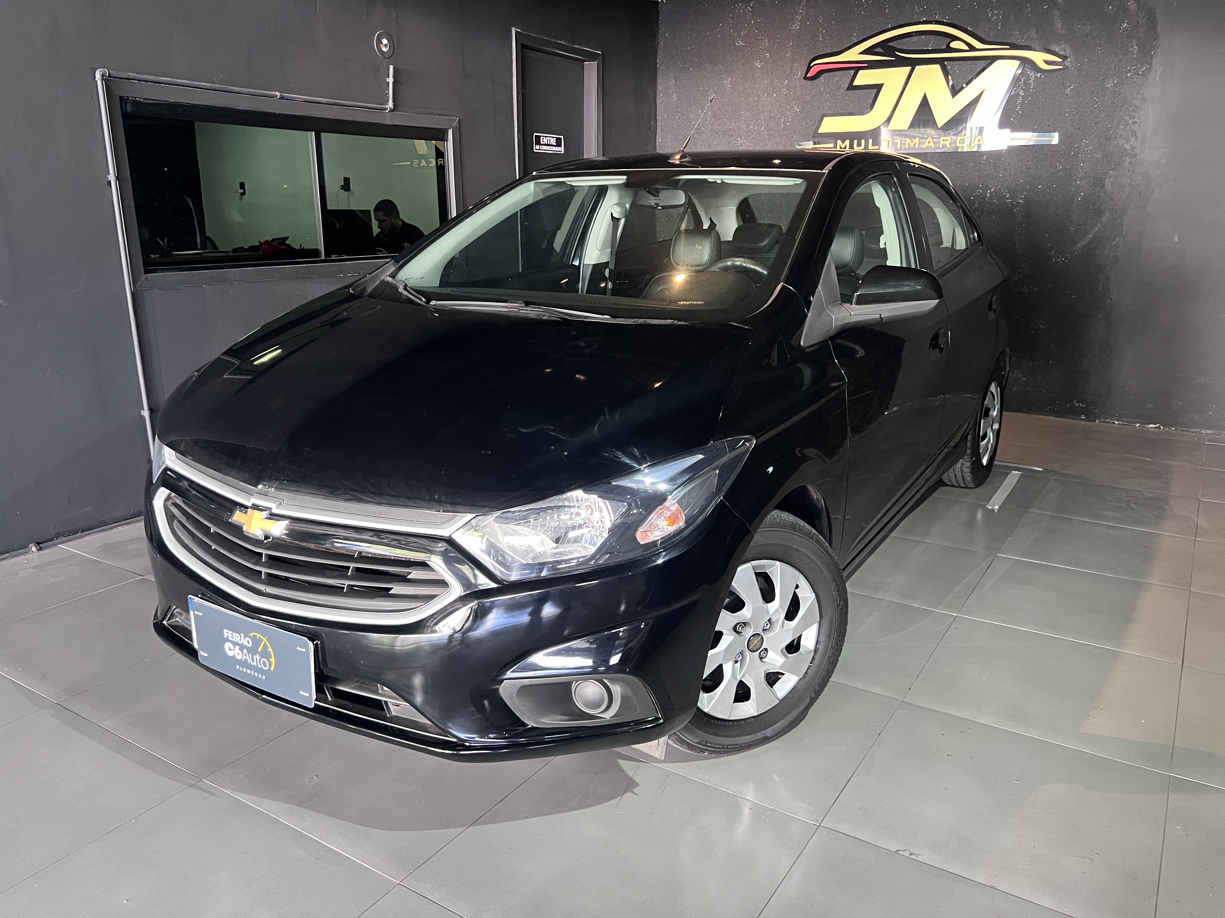 Carro/Camioneta - GM - CHEVROLET - ONIX - HATCH LT 1.0 8V FlexPower 5p Mec. - 2019
