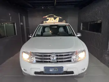 Carro/Camioneta - RENAULT - DUSTER - Dynamique 1.6 Flex 16V Mec. - 2015