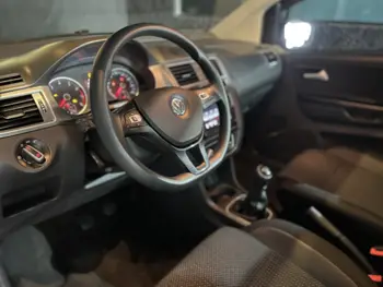 Carro/Camioneta - VW - VOLKSWAGEN - Fox - Connect 1.6 Flex 8V 5p - 2019