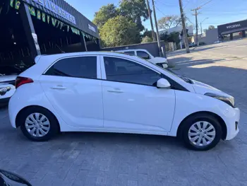 Carro/Camioneta - HYUNDAI - HB20 - Comf./C.Plus/C.Style 1.0 Flex 12V - 2015