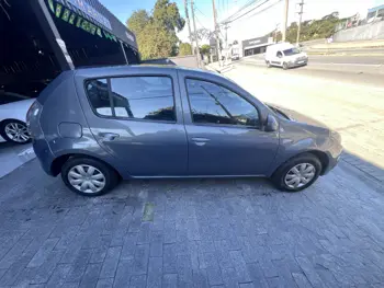 Carro/Camioneta - RENAULT - SANDERO - Authentique Hi-Flex 1.0 16V 5p - 2014