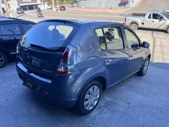 Carro/Camioneta - RENAULT - SANDERO - Authentique Hi-Flex 1.0 16V 5p - 2014