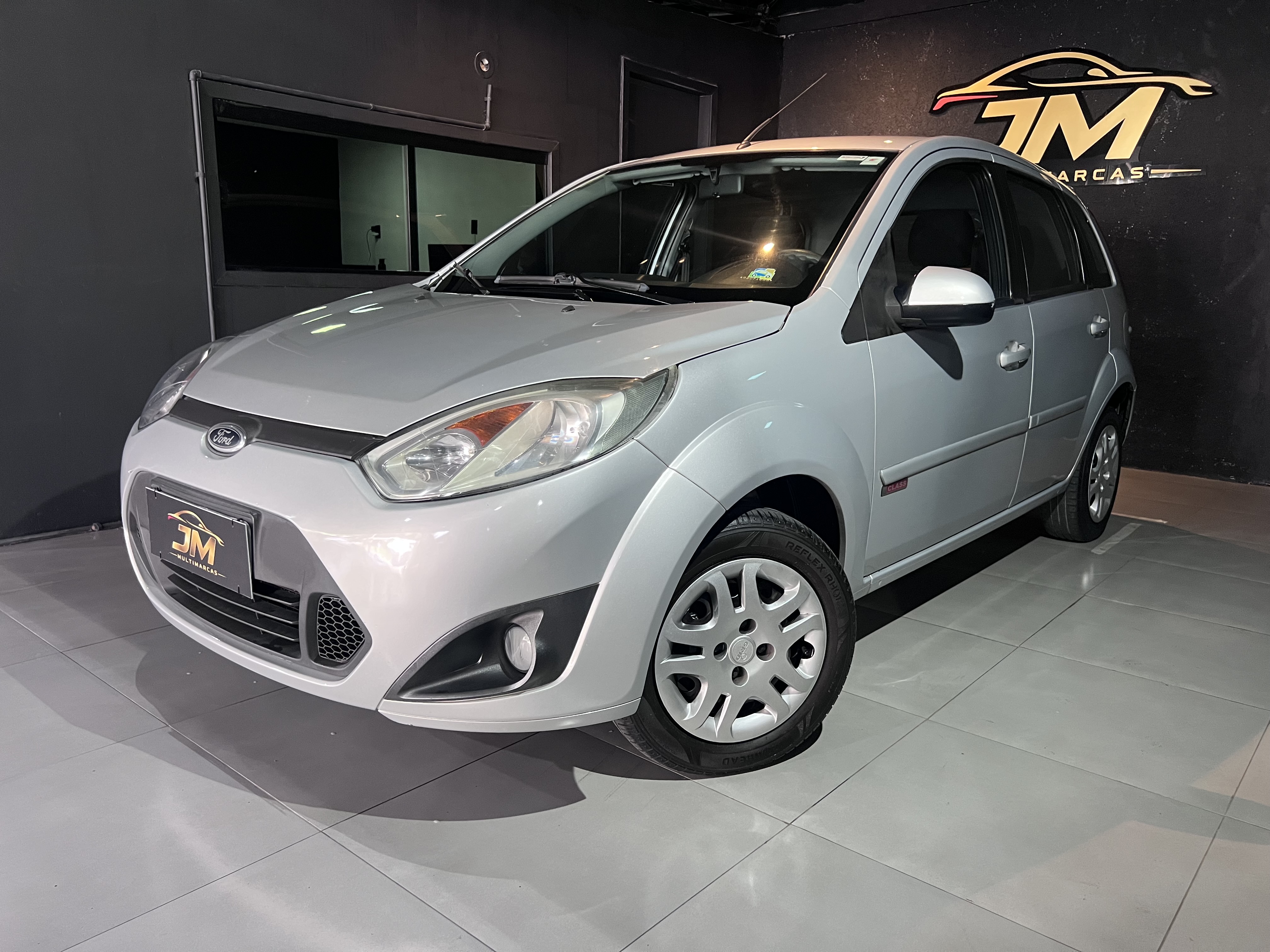 Carro/Camioneta - FORD - Fiesta - 1.6 8V Flex/Class 1.6 8V Flex 5p - 2011