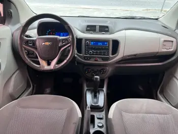 Carro/Camioneta - GM - CHEVROLET - SPIN - ADVANTAGE 1.8 8V Econo.Flex 5p Aut. - 2014