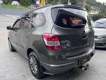 Carro/Camioneta - GM - CHEVROLET - SPIN - ADVANTAGE 1.8 8V Econo.Flex 5p Aut. - 2014