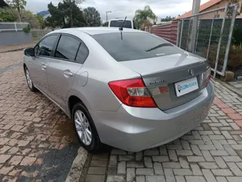 Carro/Camioneta - HONDA - Civic - Sedan LXR 2.0 Flexone 16V Aut. 4p - 2014
