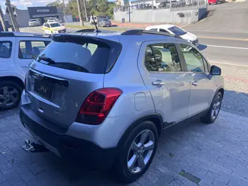 Carro/Camioneta - GM - CHEVROLET - TRACKER - LTZ 1.8 16V Flex 4x2 Aut. - 2015