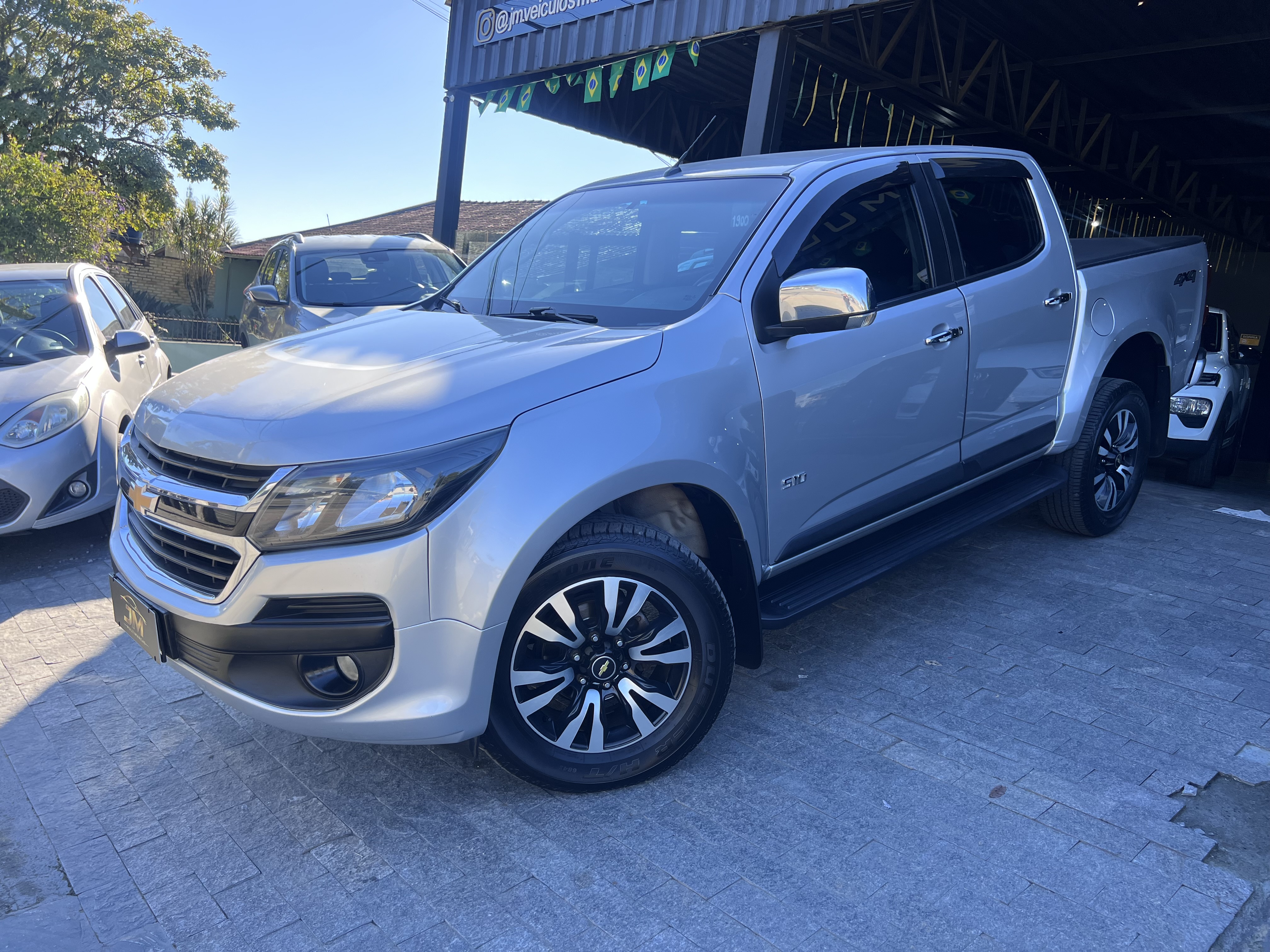 Carro/Camioneta - GM - CHEVROLET - S10 - Pick-Up LS 2.8 TDI 4x4 CD Dies. Mec. - 2018