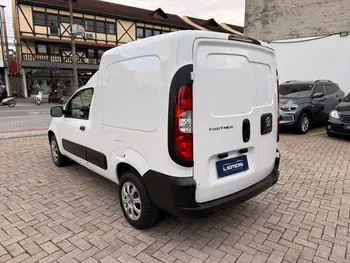 Carro/Camioneta - PEUGEOT - Partner - Rapid Busin. Pack 1.4 Flex Mec. - 2025