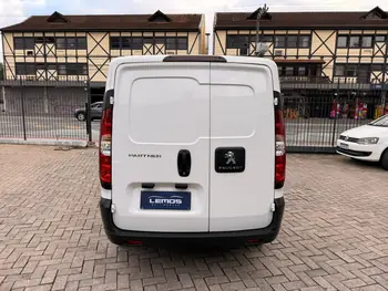 Carro/Camioneta - PEUGEOT - Partner - Rapid Busin. Pack 1.4 Flex Mec. - 2025
