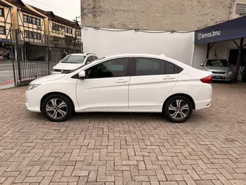 Carro/Camioneta - HONDA - CITY - Sedan LX 1.5 Flex 16V 4p Aut. - 2015