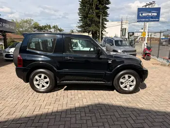 Carro/Camioneta - MITSUBISHI - Pajero - GLS HPE/HPE Full 3.8 233cv 5p Aut - 2005