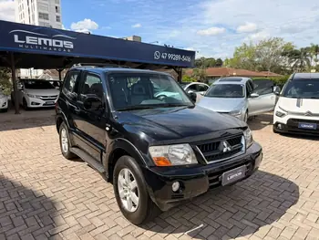 Carro/Camioneta - MITSUBISHI - Pajero - GLS HPE/HPE Full 3.8 233cv 5p Aut - 2005