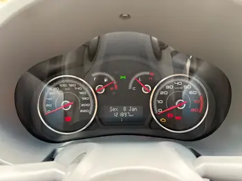 Carro/Camioneta - FIAT - Palio - ATTRA./ITÁLIA 1.4 EVO F.Flex 8V 5p - 2015
