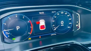 Carro/Camioneta - VW - VOLKSWAGEN - Nivus - Highline 1.0 200 TSI Flex Aut. - 2022