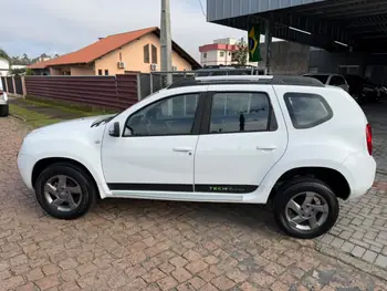 Carro/Camioneta - RENAULT - DUSTER - Dynamique 1.6 Flex 16V Mec. - 2014