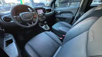 Carro/Camioneta - FIAT - Strada - Ultra 1.0 Flex Turbo CD Aut. - 2026