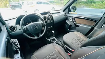 Carro/Camioneta - RENAULT - DUSTER - Dynamique 1.6 Flex 16V Aut. - 2020