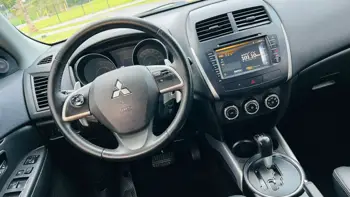 Carro/Camioneta - MITSUBISHI - ASX - 2.0 16V 4x4 160cv Aut. - 2013