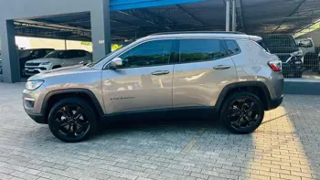 Carro/Camioneta - JEEP - COMPASS - LONGITUDE 2.0 4x4 Dies. 16V Aut. - 2018