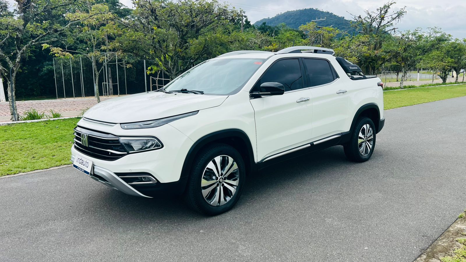 Carro/Camioneta - FIAT - Toro - Volcano 2.0 16V 4x4 TB Diesel Aut. - 2022