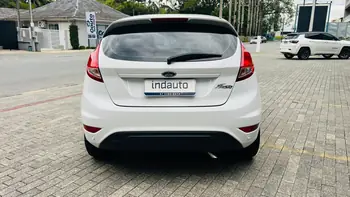 Carro/Camioneta - FORD - Fiesta - SEL 1.6 16V Flex Mec. 5p - 2018