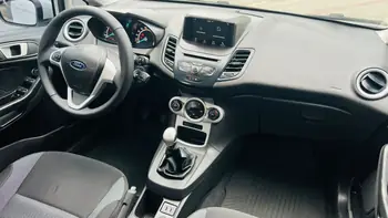Carro/Camioneta - FORD - Fiesta - SEL 1.6 16V Flex Mec. 5p - 2018