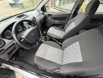 Carro/Camioneta - FORD - Fiesta - 1.6 8V Flex/Class 1.6 8V Flex 5p - 2012