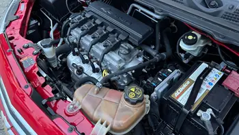 Carro/Camioneta - GM - CHEVROLET - ONIX - HATCH LT 1.0 8V FlexPower 5p Mec. - 2016