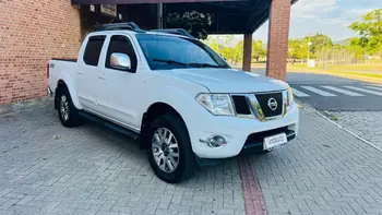 Carro/Camioneta - NISSAN - Frontier - SL CD 4x4 2.5TB Diesel Aut - 2015