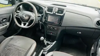 Carro/Camioneta - RENAULT - STEPWAY - Zen Flex 1.6 16V Mec. - 2021