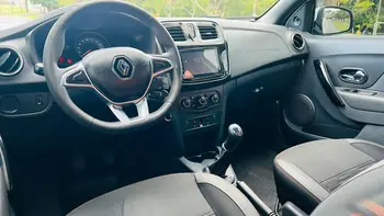 Carro/Camioneta - RENAULT - STEPWAY - Zen Flex 1.6 16V Mec. - 2021