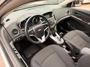 Carro/Camioneta - GM - CHEVROLET - CRUZE - LT 1.8 16V FlexPower 4p Aut. - 2014