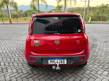 Carro/Camioneta - FIAT - UNO - VIVACE/RUA 1.0 EVO Fire Flex 8V 5p - 2015