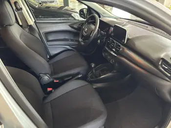 Carro/Camioneta - FIAT - CRONOS - DRIVE 1.3 8V Flex - 2025
