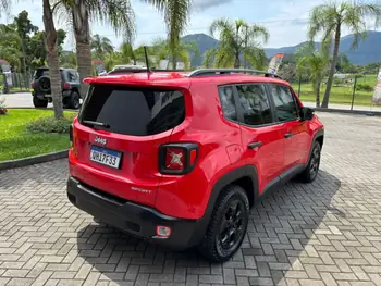Carro/Camioneta - JEEP - Renegade - Sport 1.8 4x2 Flex 16V Mec. - 2016