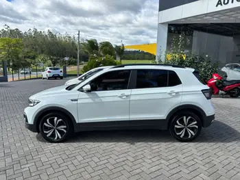 Carro/Camioneta - VW - VOLKSWAGEN - T-Cross - Comfor. 200 TSI 1.0 Flex 5p Aut. - 2023