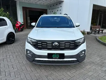 Carro/Camioneta - VW - VOLKSWAGEN - T-Cross - Comfor. 200 TSI 1.0 Flex 5p Aut. - 2023