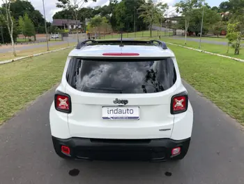 Carro/Camioneta - JEEP - Renegade - Longitude 1.8 4x2 Flex 16V Aut. - 2016