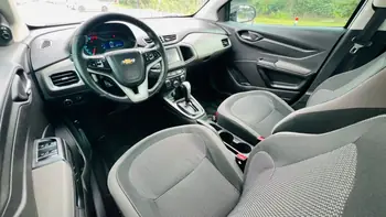Carro/Camioneta - GM - CHEVROLET - PRISMA - Sed. ADVANT. 1.4 8V F.Power Aut. - 2016