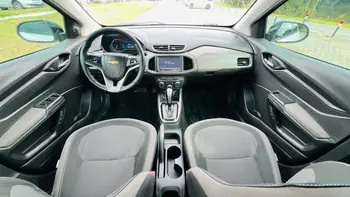 Carro/Camioneta - GM - CHEVROLET - PRISMA - Sed. ADVANT. 1.4 8V F.Power Aut. - 2016