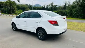 Carro/Camioneta - GM - CHEVROLET - PRISMA - Sed. ADVANT. 1.4 8V F.Power Aut. - 2016