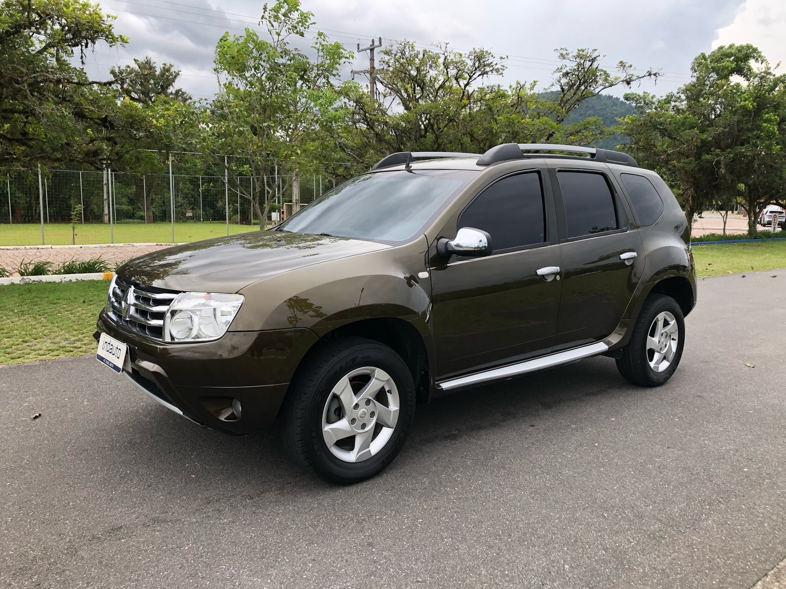 Carro/Camioneta - RENAULT - DUSTER - Dynamique 1.6 Flex 16V Mec. - 2015