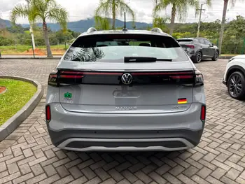 Carro/Camioneta - VW - VOLKSWAGEN - Nivus - Highline 1.0 200 TSI Flex Aut. - 2027