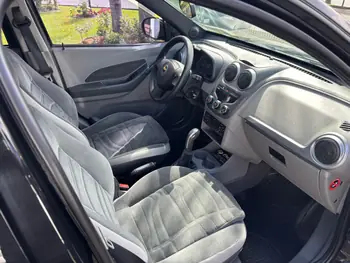Carro/Camioneta - GM - CHEVROLET - AGILE - LT 1.4 MPFI 8V FlexPower 5p - 2013