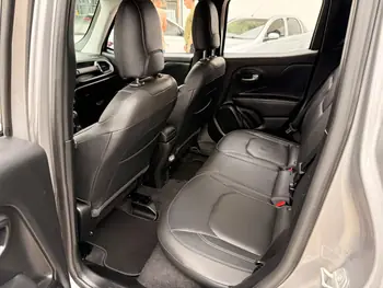 Carro/Camioneta - JEEP - Renegade - Long. T270 1.3 TB 4x2 Flex Aut. - 2023