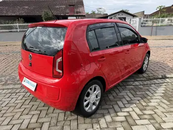 Carro/Camioneta - VW - VOLKSWAGEN - up! - high 1.0 Total Flex 12V 5p - 2015